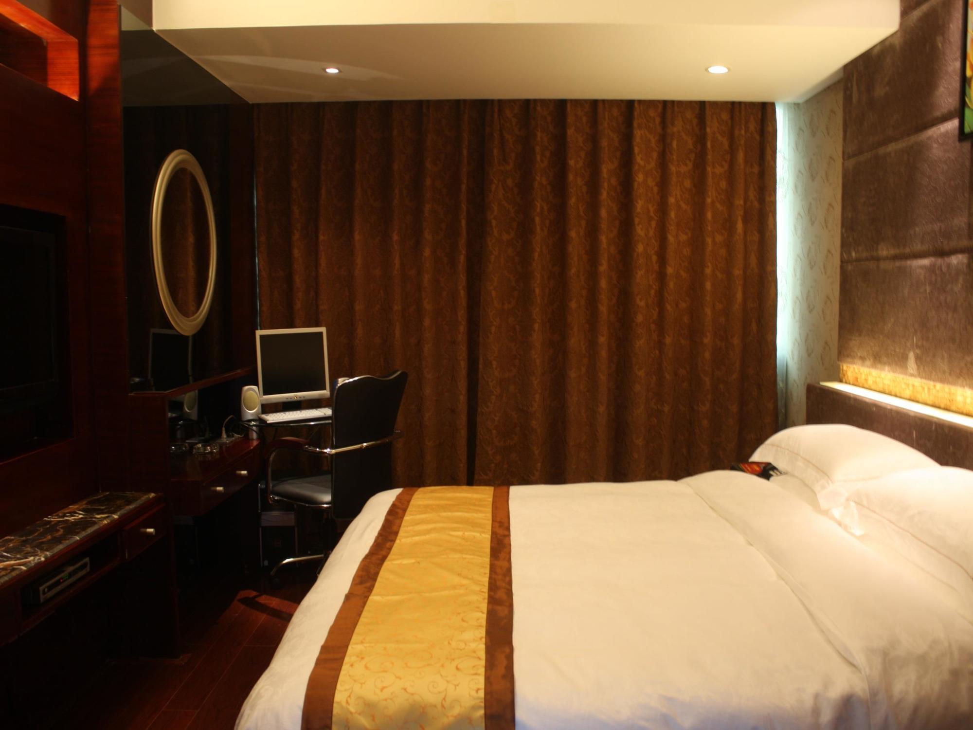 Hainan Hongyun Hotel Haikou  Exterior photo